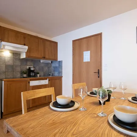 De 8 Personnes Avec Piscine Et Sauna, Centre-ville - Fr-1-296-405 Apartament Saint-Lary-Soulan
