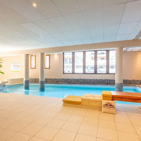 Daire De 8 Personnes Avec Piscine Et Sauna, Centre-ville - Fr-1-296-405